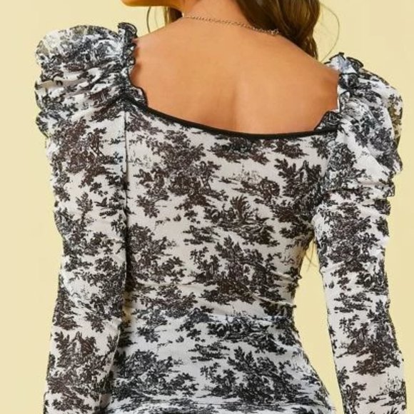 Black/White Ruched Floral Mesh Top  in S, M, L - Picture 2 of 3